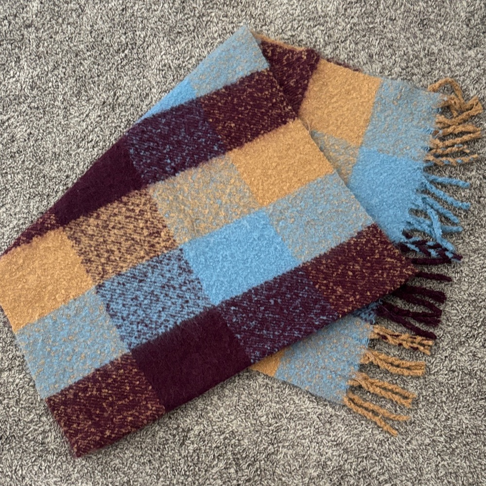 Ann Taylor Blue and Mustard Knit Fringe Scarf